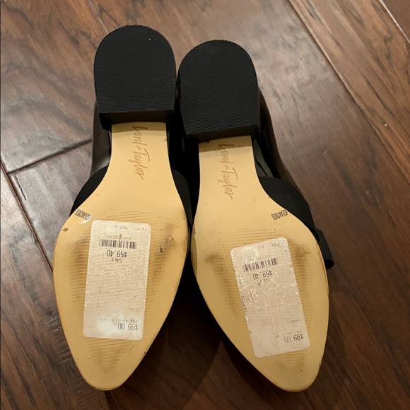 Lord & Taylor Glossy Black Patent Loafers with Elegant Bow - Picture 4 of 5